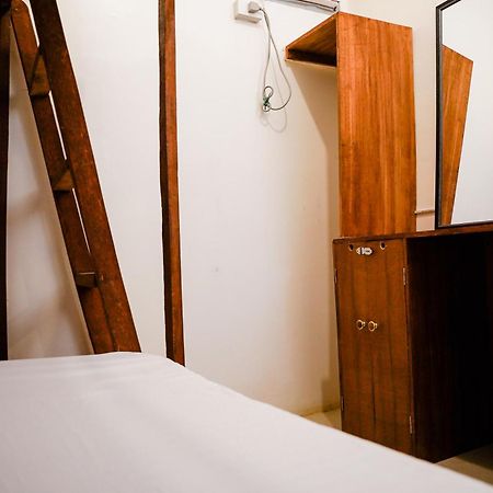 Yes Surf Siargao Hostel General Luna  Εξωτερικό φωτογραφία
