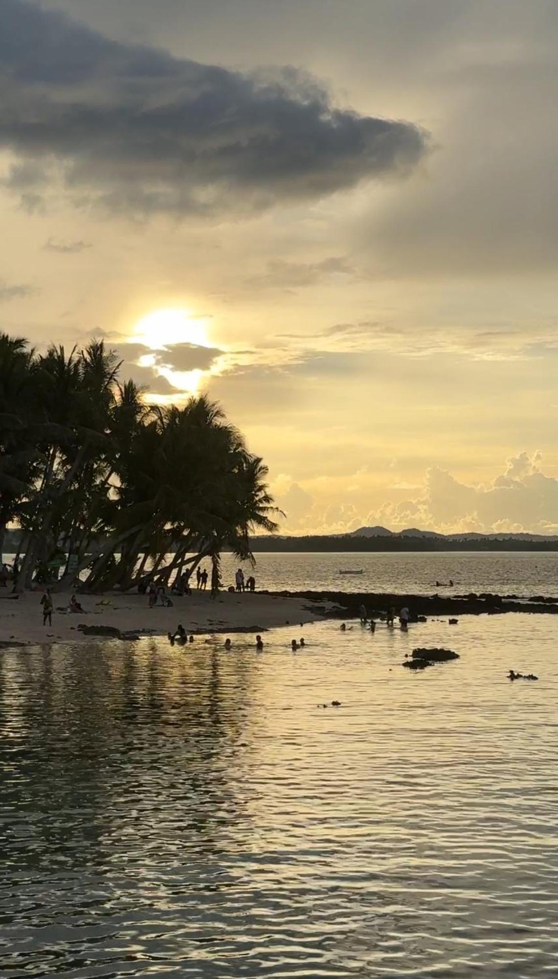 Yes Surf Siargao Hostel General Luna  Εξωτερικό φωτογραφία